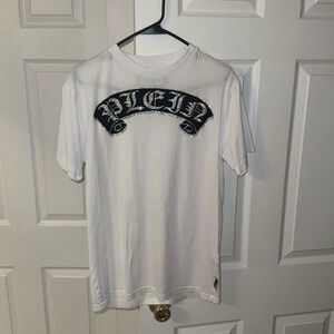 Sized medium Philipp Plein round next tshirt with studded rhinestones.